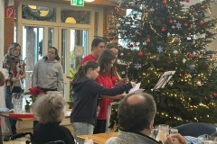 a6bee586-20bf-46d8-b751-2d9a76cee93f