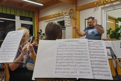 340a02c9-54db-4bfc-93fd-28a5c07d8d42